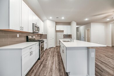 10041 Spring Creek Rd, Cleveland, TX 77327 - photo 7