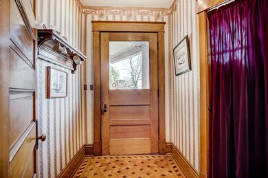 402 N Van Buren St, Auburn, IN 46706 - photo 6