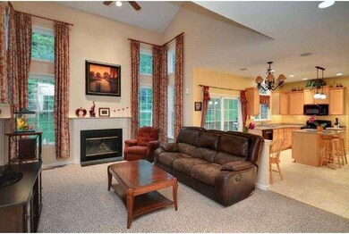 798 Southwind Ln, Downingtown, PA 19335 - photo 5