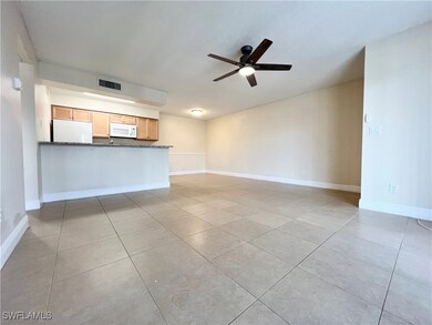 5315 Summerlin Rd unit 1515, Fort Myers, FL 33919 - photo 4