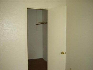 5632 Birchmont Dr unit 5632D, Houston, TX 77091 - photo 7