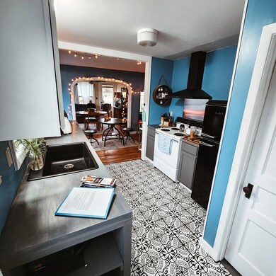 199 Lincoln Ave, Rutland, VT 05701 - photo 6