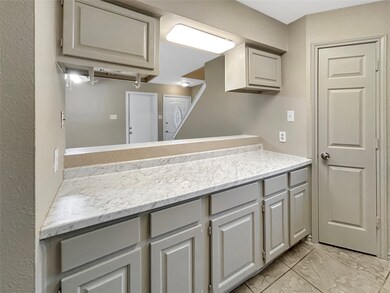 1111 Baker Dr, Tomball, TX 77375 - photo 5