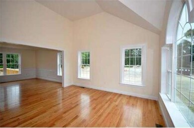 4 Henley Rd unit 2, Acton, MA 01720 - photo 5