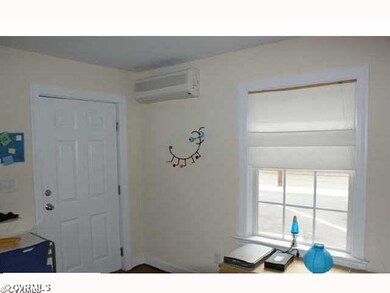 Den/Family/Great Room