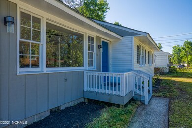 516 Oak Ln, Jacksonville, NC 28540 - photo 4