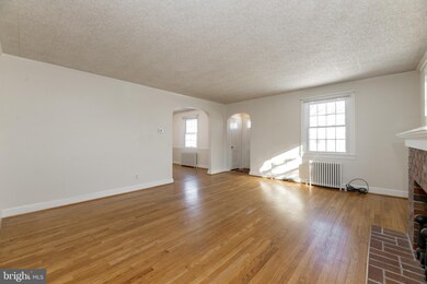 1231 Maple Ave, Halethorpe, MD 21227 - photo 4