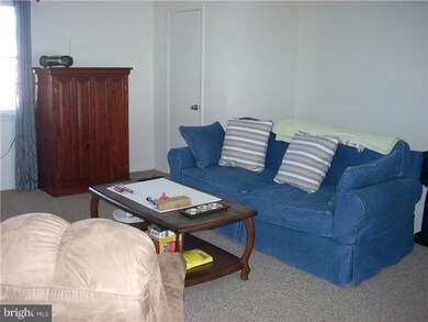 54 Garden View Terrace unit 28, East Windsor, NJ 08520 - photo 5