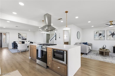 9504 Cliff View Way, Las Vegas, NV 89117 - photo 4