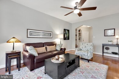 Woodley Park Towers unit 528, Washington, DC 20008 - photo 7