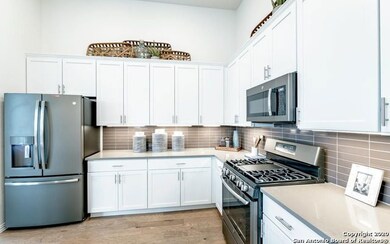 24722 Las Pilas, San Antonio, TX 78261 - photo 4