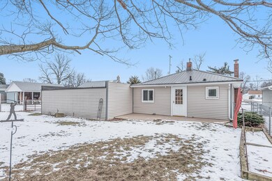 3 S 26th St_37