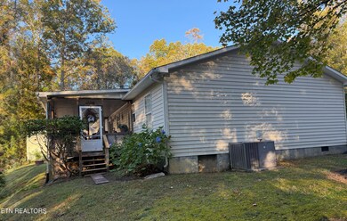139 Butterfly Ln, Heiskell, TN 37754 - photo 6