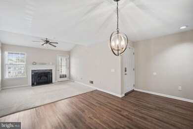 2109 Waters Edge Dr unit 2109, Newark, DE 19702 - photo 4