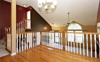 4403 SW Rivulet Dr, Lees Summit, MO 64082 - photo 5