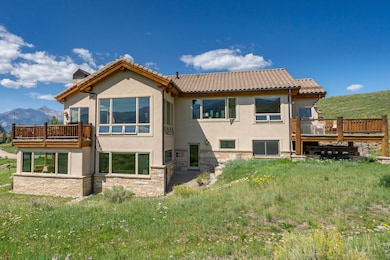 15 Valley View Drive