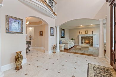 26 E Peter Ln, Hawthorn Woods, IL 60047 - photo 4