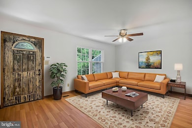 6327 Joslyn Place, Cheverly, MD 20785 - photo 2