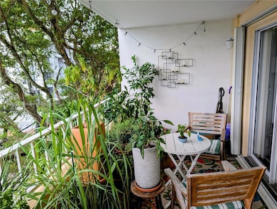 3304 Virginia St unit 4A, Miami, FL 33133 - photo 7