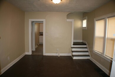 2729 Sullivant Dining Room 2