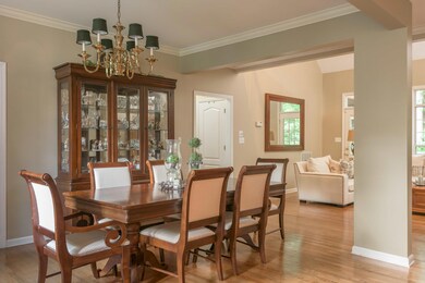 3832 Windtree Dr.