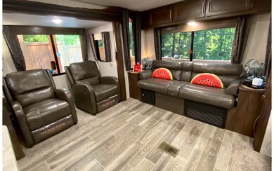 529 10th St, Ellijay, GA 30540 - photo 4