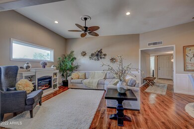 14054 N Palm Ridge Dr W, Sun City, AZ 85351 - photo 2