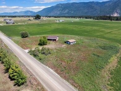1715 Fairview Cemetery Rd, Columbia Falls, MT 59912 - photo 7