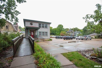 1234 E River Dr, Davenport, IA 52803 - photo 6