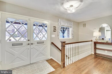 1203 Belle Vista Dr, Alexandria, VA 22307 - photo 2