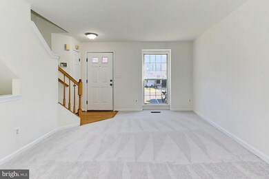 1870 Tiger Lily Cir unit 7, Woodbridge, VA 22192 - photo 6