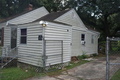 2667 Emogene St, Mobile, AL 36606 - photo 2