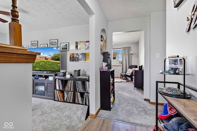 243 Plainview Dr, Avon, IN 46123 - photo 5