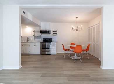 3706 E North St, Greenville, SC 29615 - photo 5