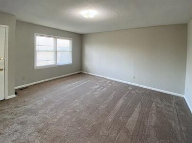 1515 Rogers Cir, Manchester, TN 37355 - photo 7