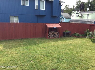 614 Winter Haven St, Anchorage, AK 99504 - photo 4