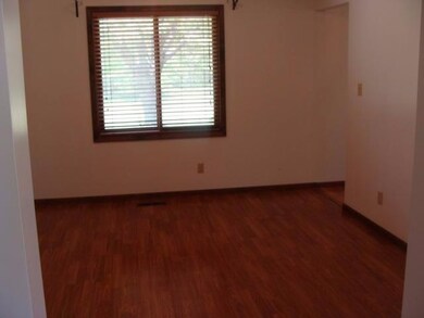 3343 N 400 W, La Porte, IN 46350 - photo 5