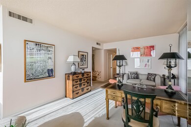 The Greenway unit 21P, Houston, TX 77046 - photo 5