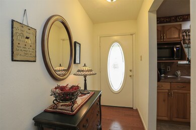 14203 Buckingham Ln, Tomball, TX 77375 - photo 4