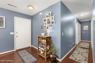 Lipscomb-6804-2foy-Brad-Audra_6891-CR2