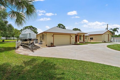 004-4938SEMajorWay-Stuart-FL-small
