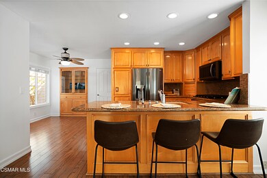 Kitchen with Island Seating