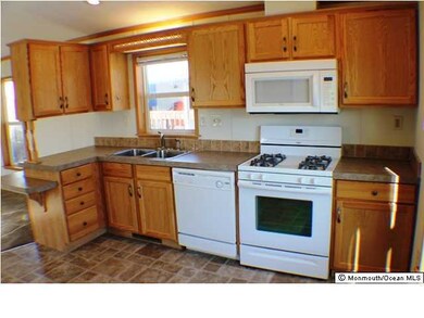 206 Lane c, Hazlet, NJ 07730 - photo 6