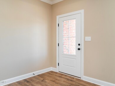 03 2376_WhelenDr Entry