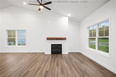 24 Lenore Cir, Fraziers Bottom, WV 25082 - photo 5