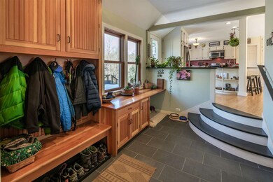 586 Quechee Rd, Hartland, VT 05048 - photo 3