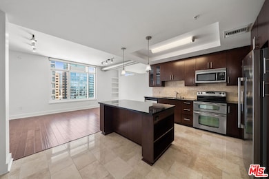 717 W Olympic Blvd unit 1903, Los Angeles, CA 90015 - photo 2