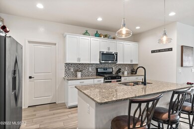 09-Kitchen