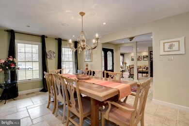 7300 Brookstone Ct, Potomac, MD 20854 - photo 7