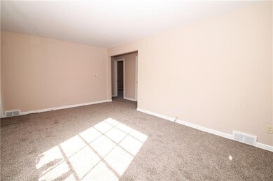 1011 19th St NE, Canton, OH 44714 - photo 3